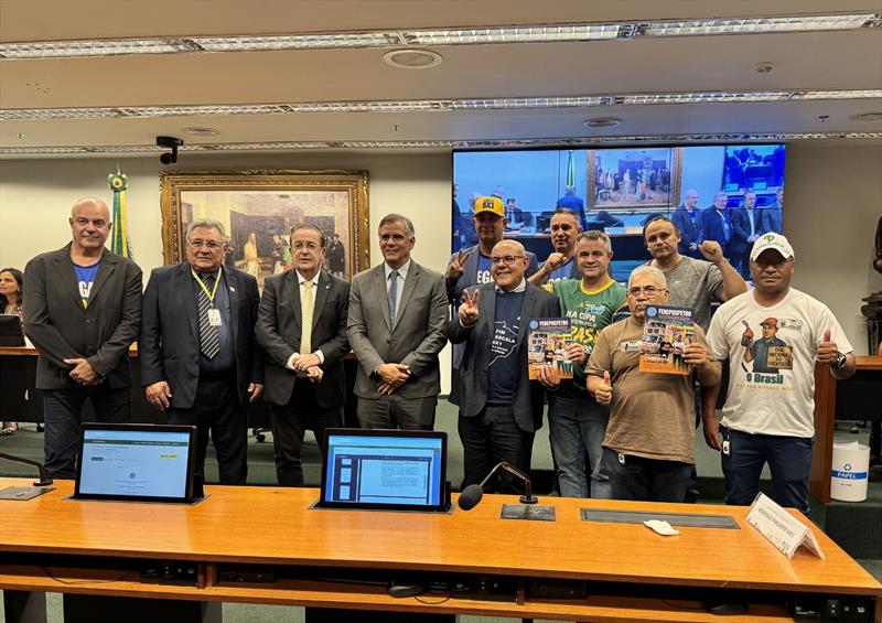 CCJ avança na análise de projeto que institui o Dia Nacional do Frentista