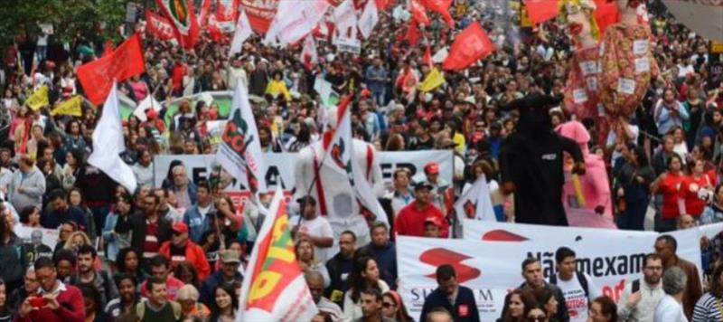 CRESCE APROVAÇÃO DOS TRABALHADORES AOS SINDICATOS. 68% APOIAM AS ENTIDADES