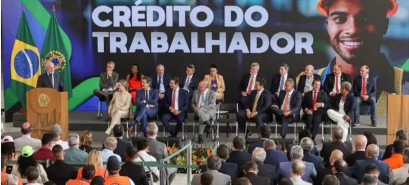 DIRIGENTE FRENTISTA PARTICIPA DE LANÇAMENTO DO PROGRAMA ‘CRÉDITO DO TRABALHADOR’