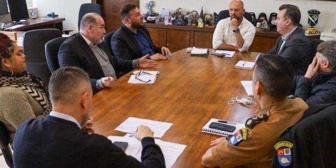 ENTIDADES DE FRENTISTAS COBRAM SECRETÁRIO DE SEGURANÇA DO PR