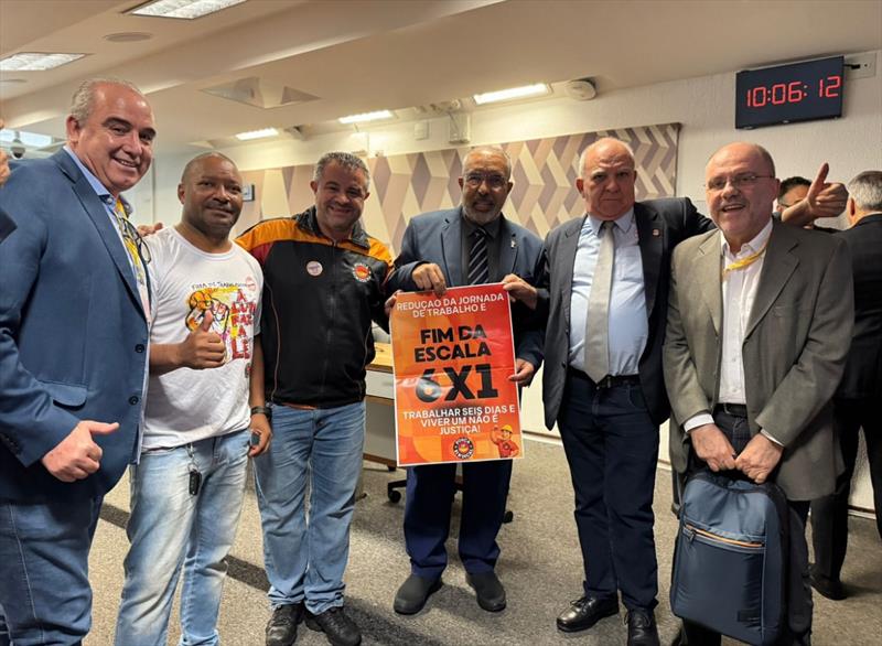 FRENTISTAS E FORÇA SINDICAL VOLTAM AO SENADO NA LUTA PELA REDUÇÃO DA JORNADA DE TRABALHO
